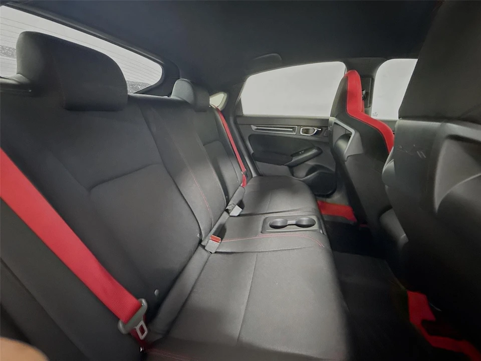 2024 Honda Civic 11th Gen - Image 16 of 21