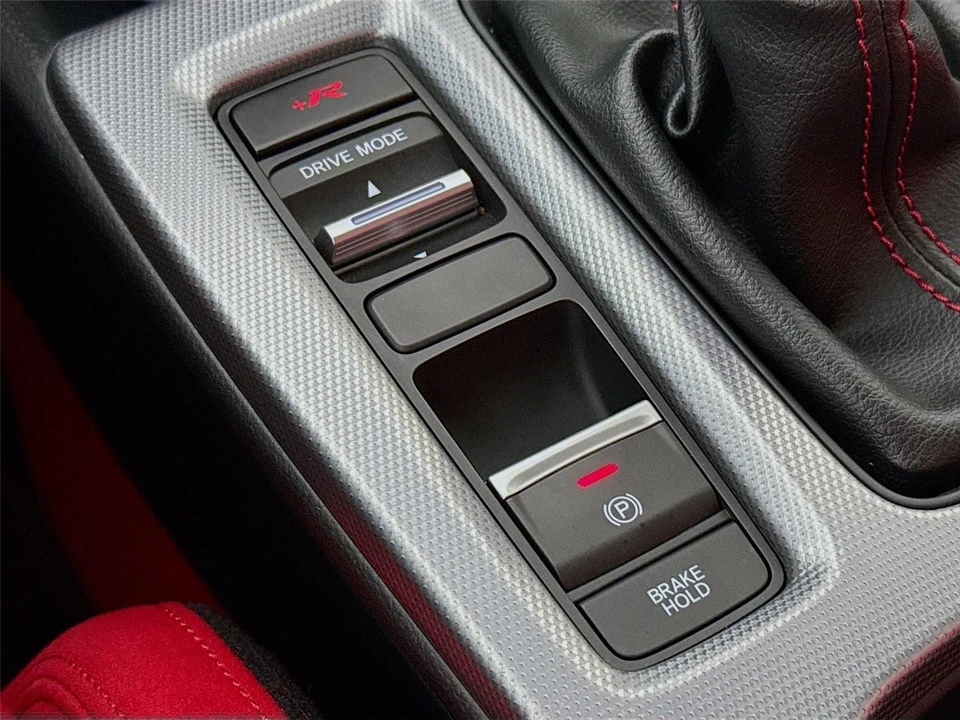2024 Honda Civic 11th Gen - Image 12 of 31