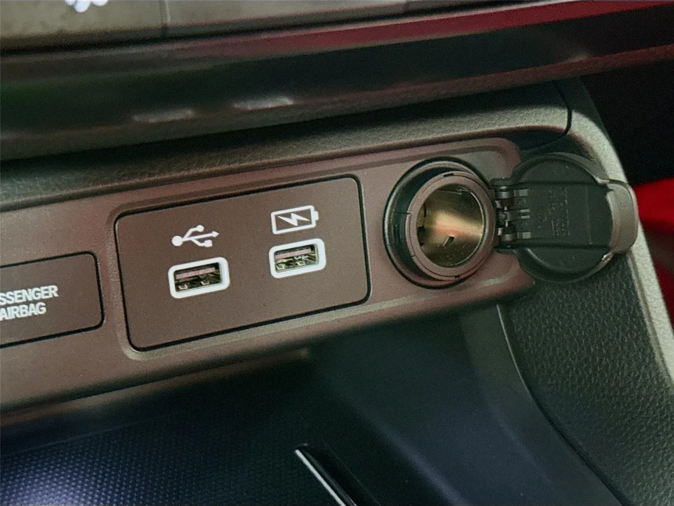 2024 Honda Civic 11th Gen - Image 16 of 21
