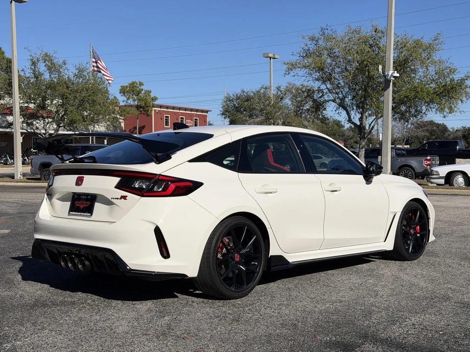 2024 Honda Civic 11th Gen - Image 5 of 21