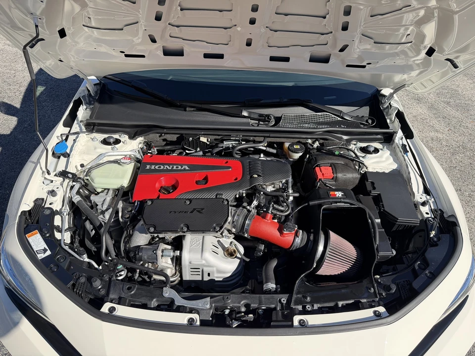 2024 Honda Civic 11th Gen - Image 12 of 21
