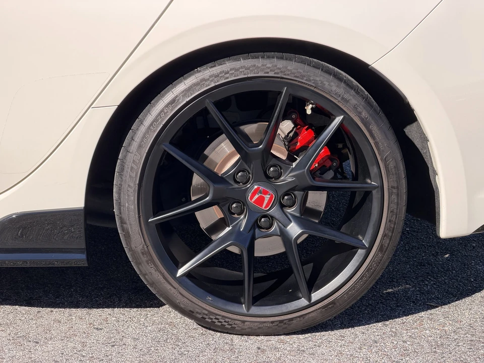 2024 Honda Civic 11th Gen - Image 14 of 21
