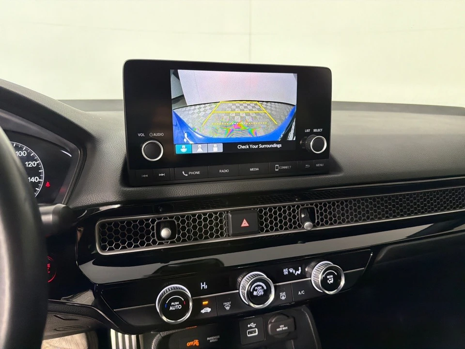 2024 Honda Civic 11th Gen - Image 18 of 21