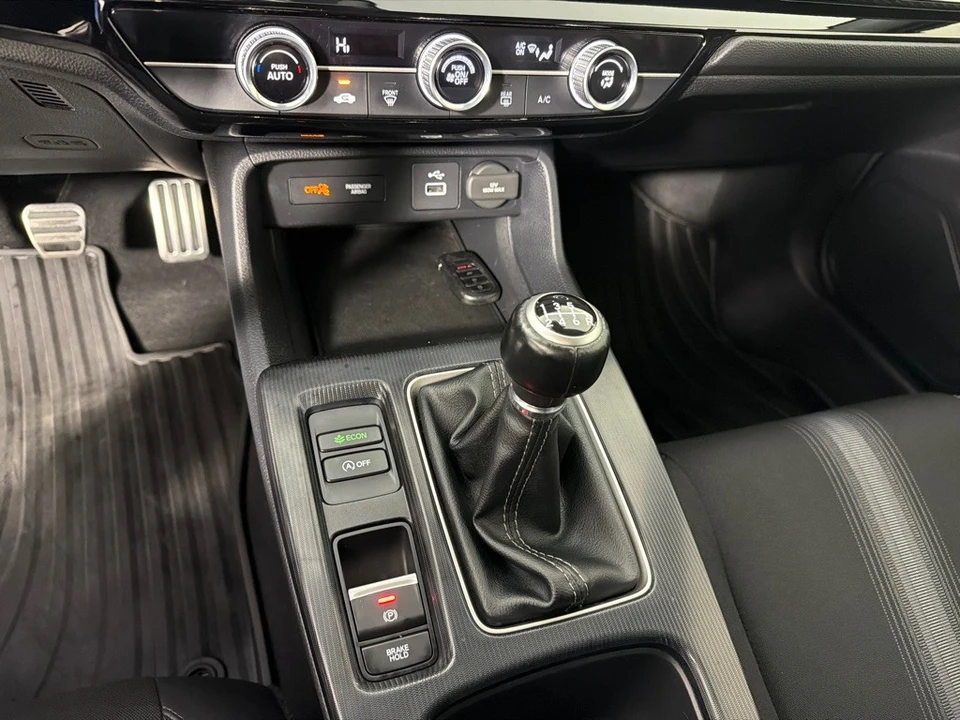 2024 Honda Civic 11th Gen - Image 19 of 21