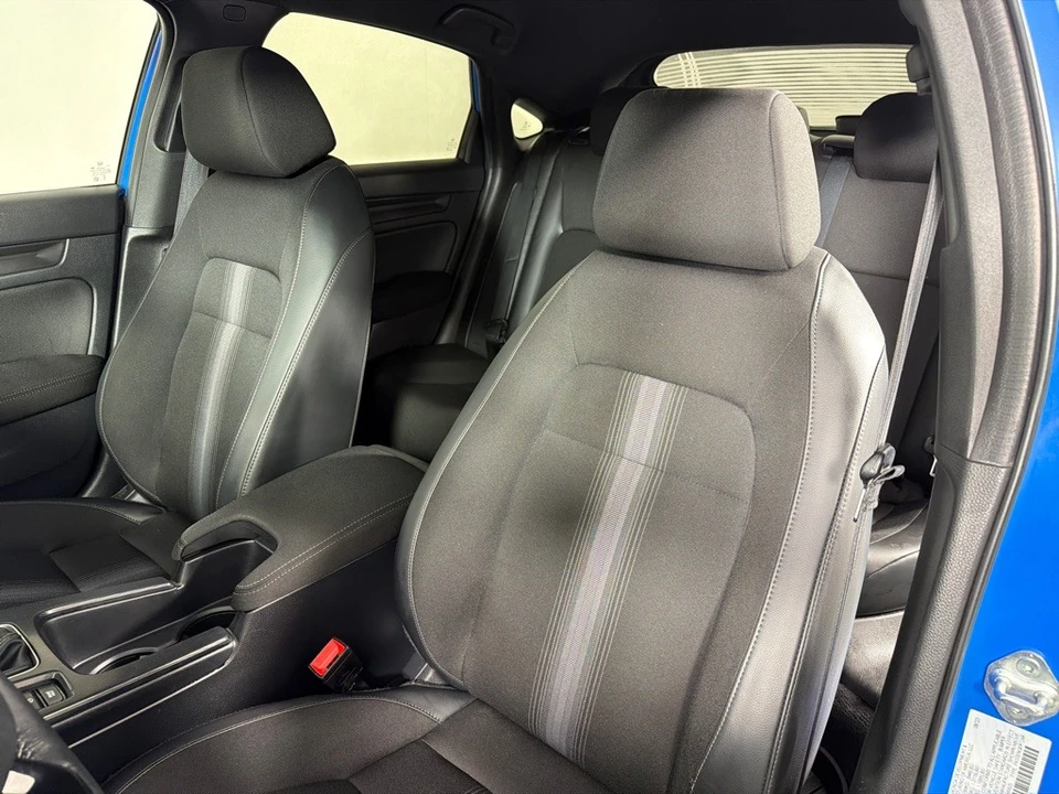 2024 Honda Civic 11th Gen - Image 14 of 21