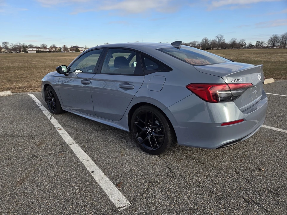2024 Honda Civic 11th Gen - Image 3 of 21