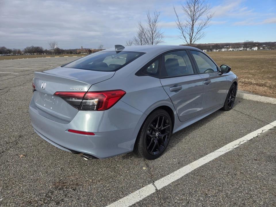 2024 Honda Civic 11th Gen - Image 10 of 21