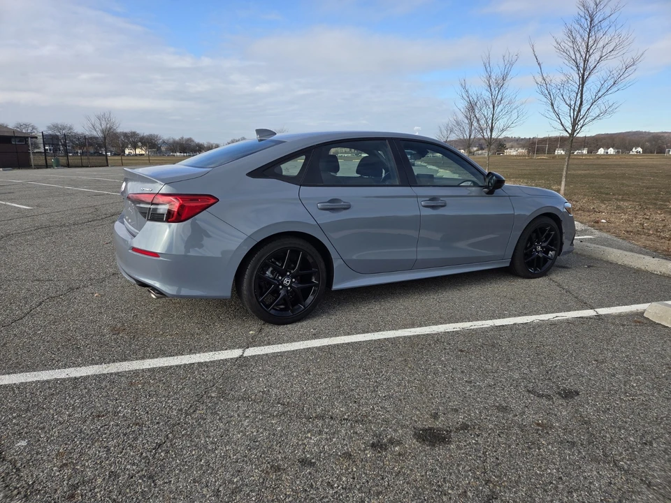 2024 Honda Civic 11th Gen - Image 6 of 21