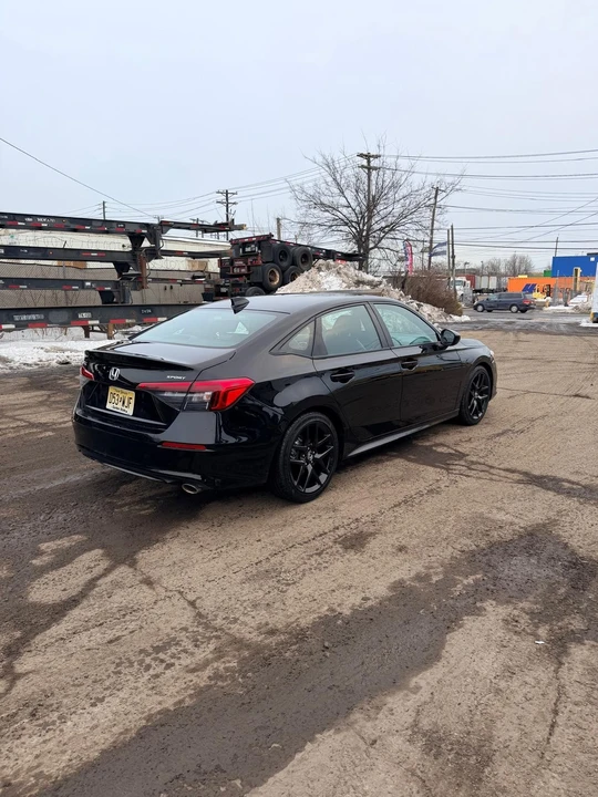 2024 Honda Civic 11th Gen - Image 6 of 8