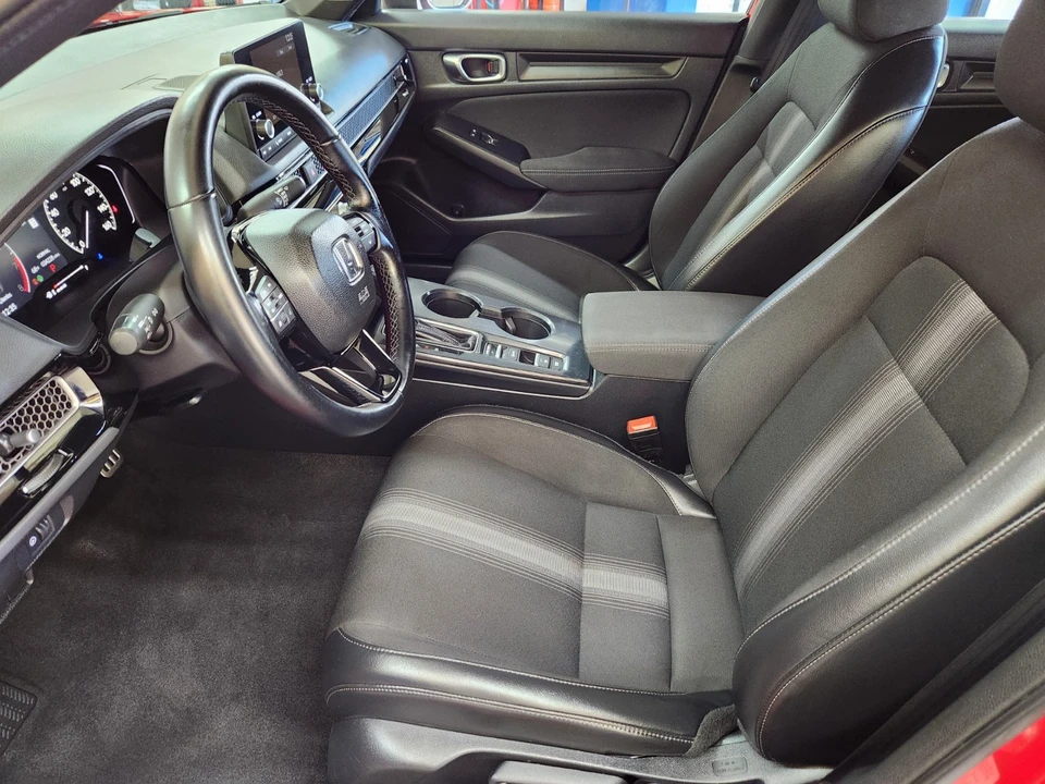 2024 Honda Civic 11th Gen - Image 17 of 30