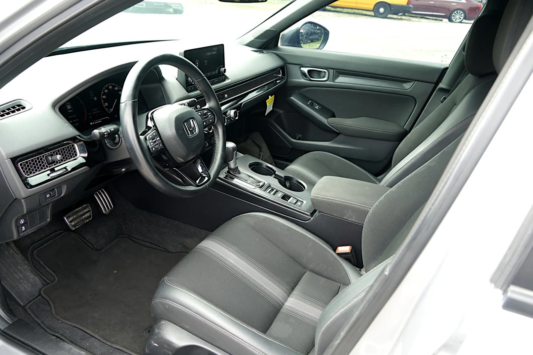 2024 Honda Civic 11th Gen - Image 17 of 28