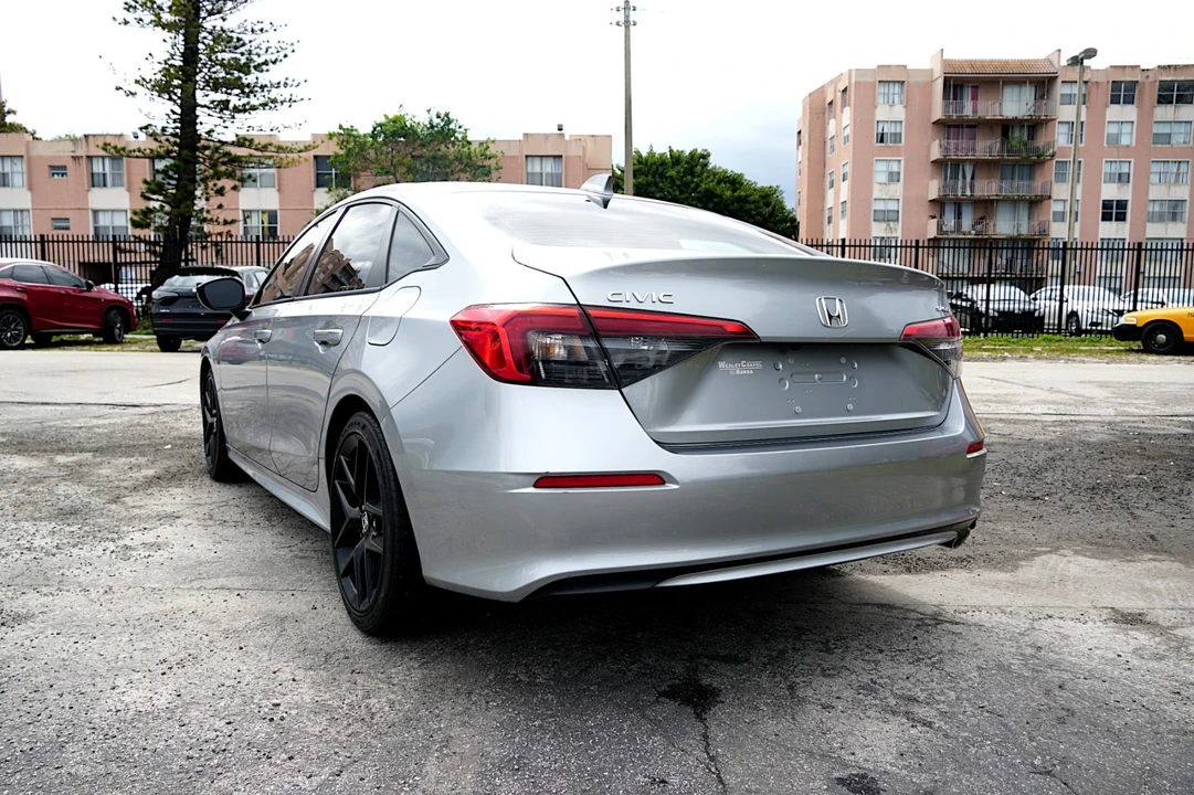 2024 Honda Civic 11th Gen - Image 7 of 28