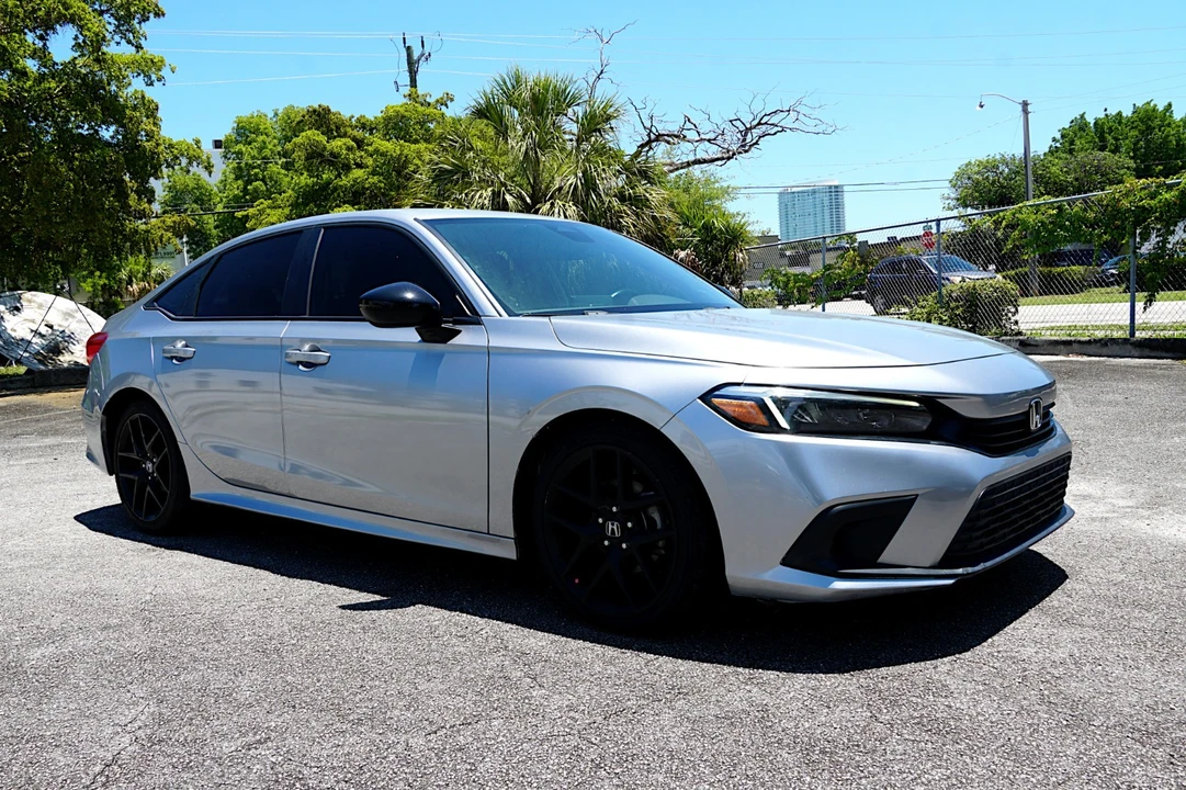 2024 Honda Civic 11th Gen - Image 10 of 27