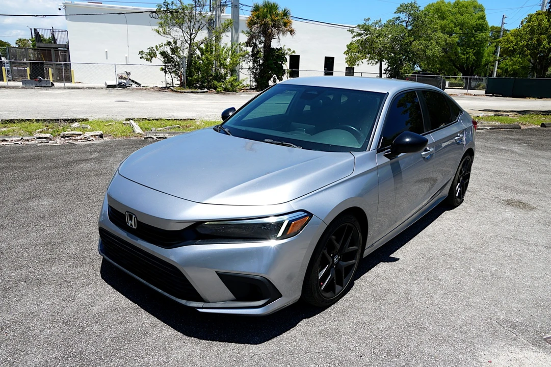 2024 Honda Civic 11th Gen - Image 12 of 27