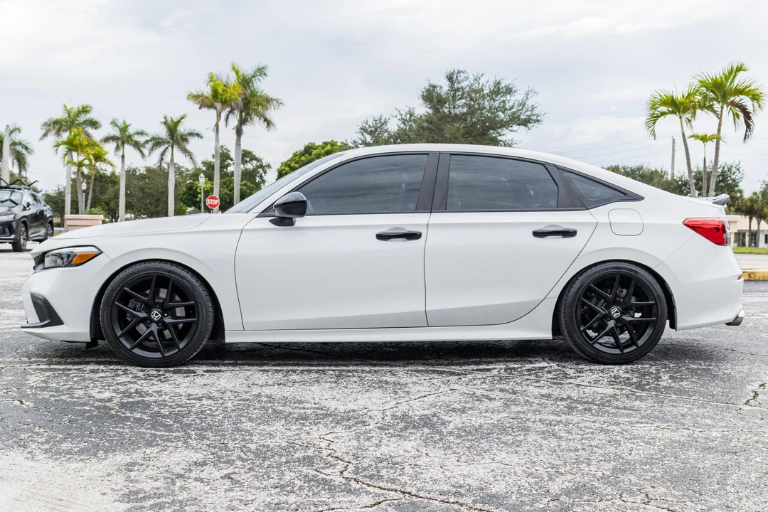 2024 Honda Civic Si 11th Gen - Image 3 of 31