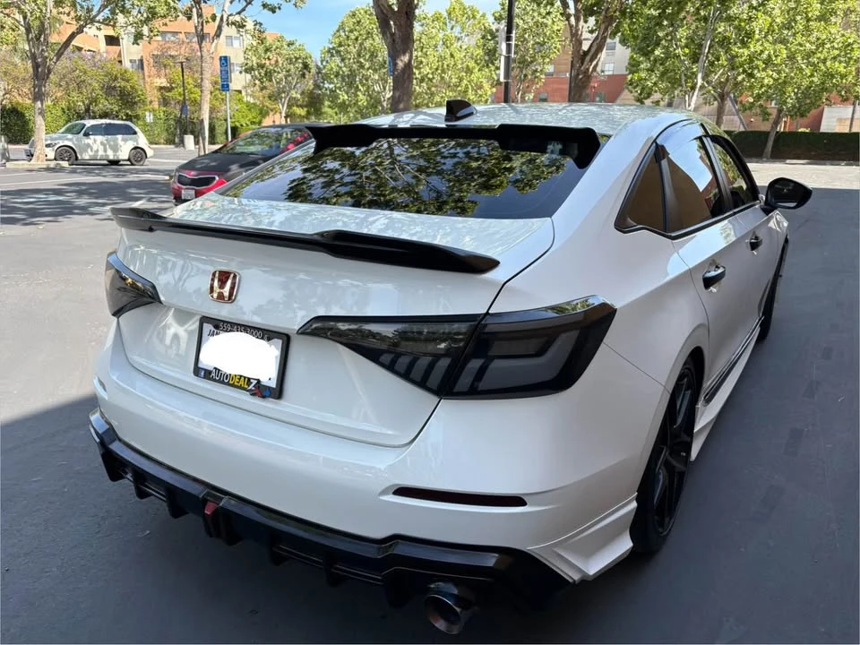2024 Honda Civic 11th Gen - Image 15 of 20