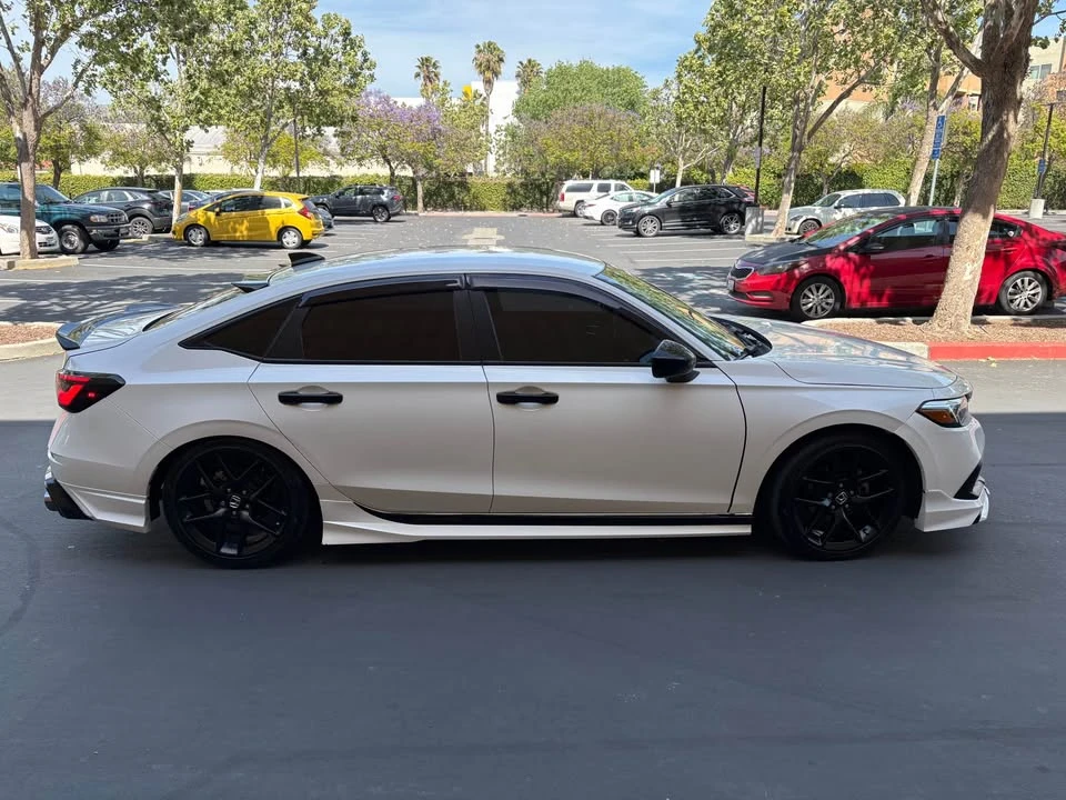 2024 Honda Civic 11th Gen - Image 5 of 20