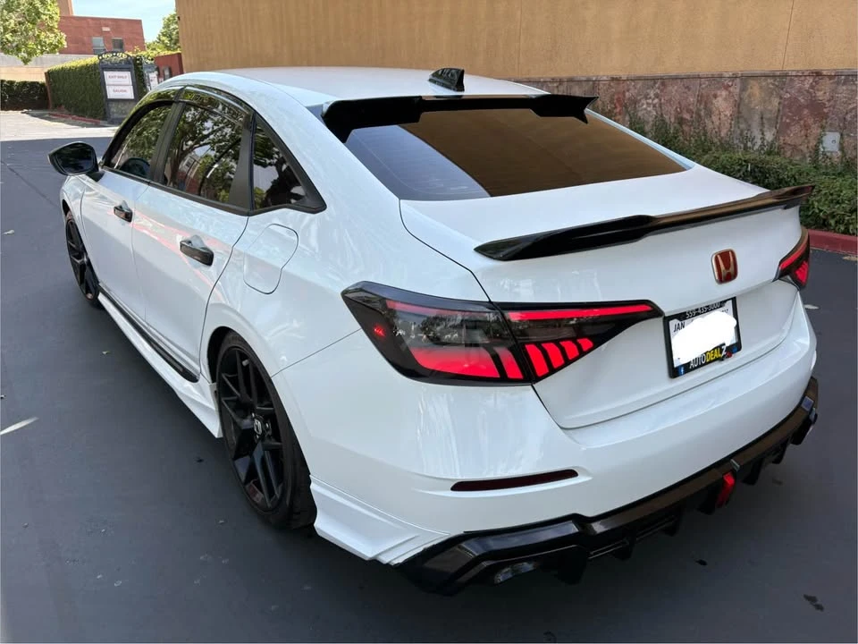 2024 Honda Civic 11th Gen - Image 7 of 20