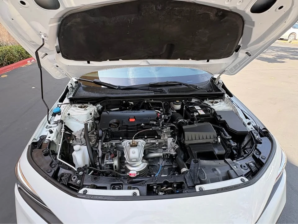 2024 Honda Civic 11th Gen - Image 12 of 20