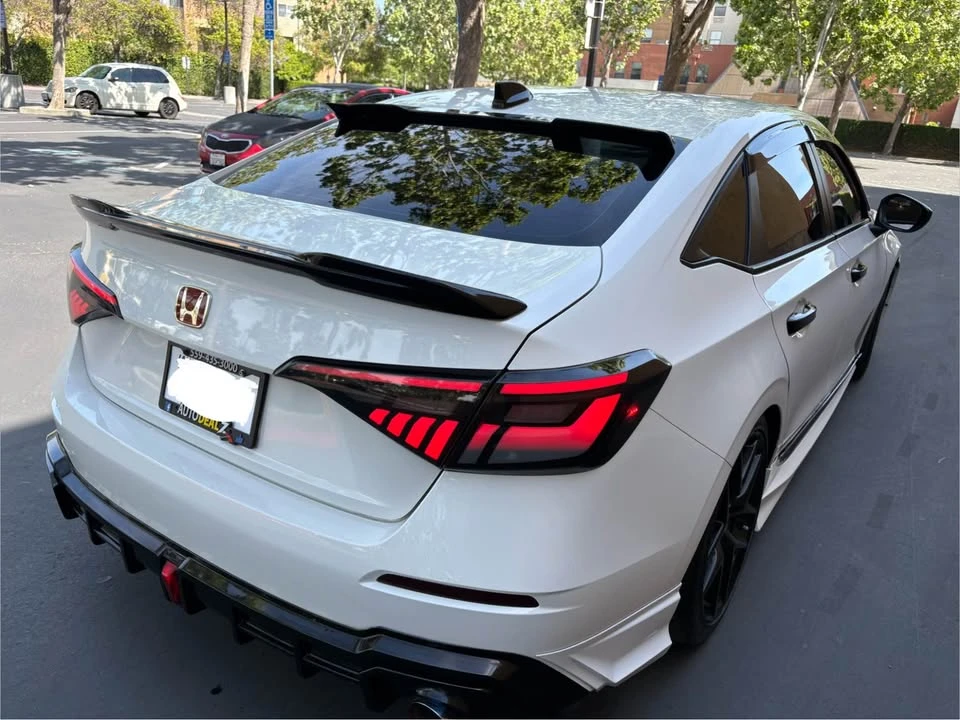 2024 Honda Civic 11th Gen - Image 6 of 20