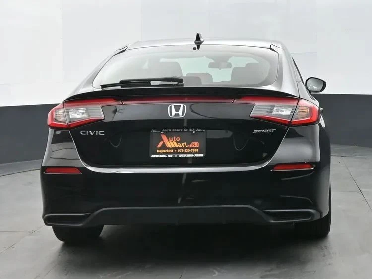 2024 Honda Civic 11th Gen - Image 8 of 12
