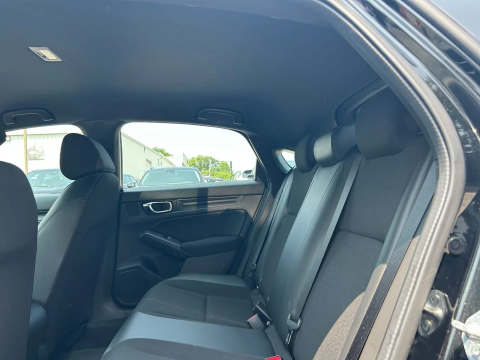2024 Honda Civic 11th Gen - Image 23 of 31