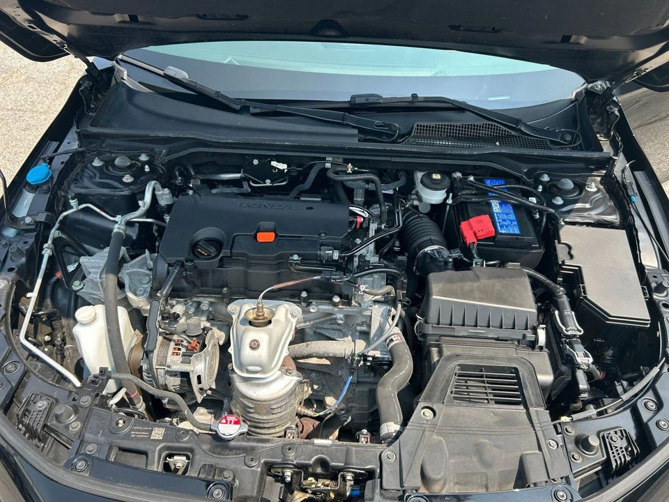 2024 Honda Civic 11th Gen - Image 29 of 31