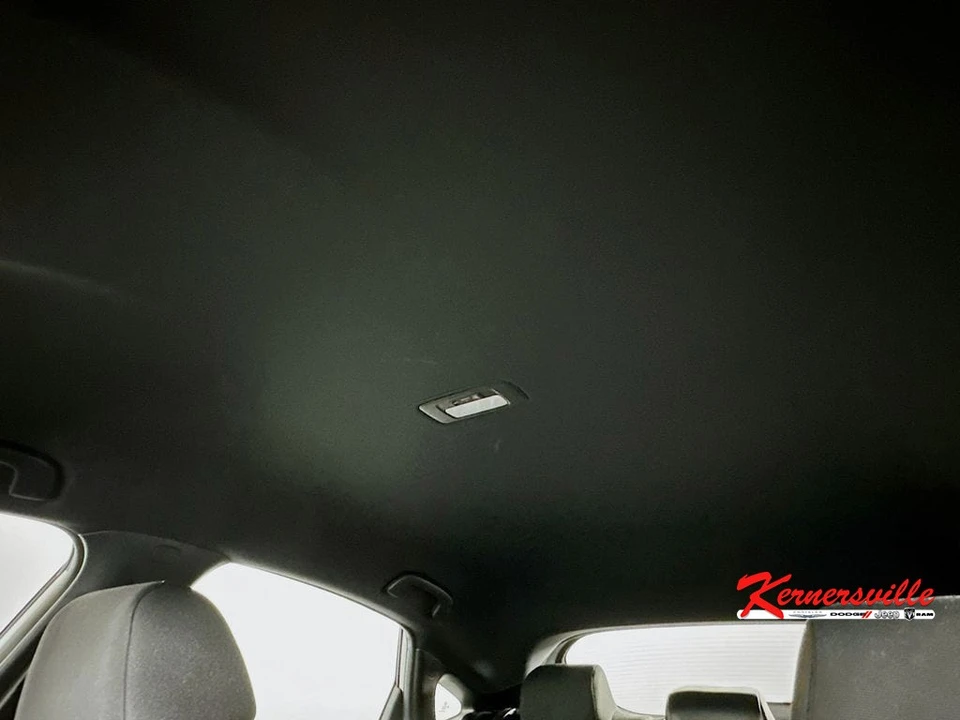 2024 Honda Civic 11th Gen - Image 20 of 24