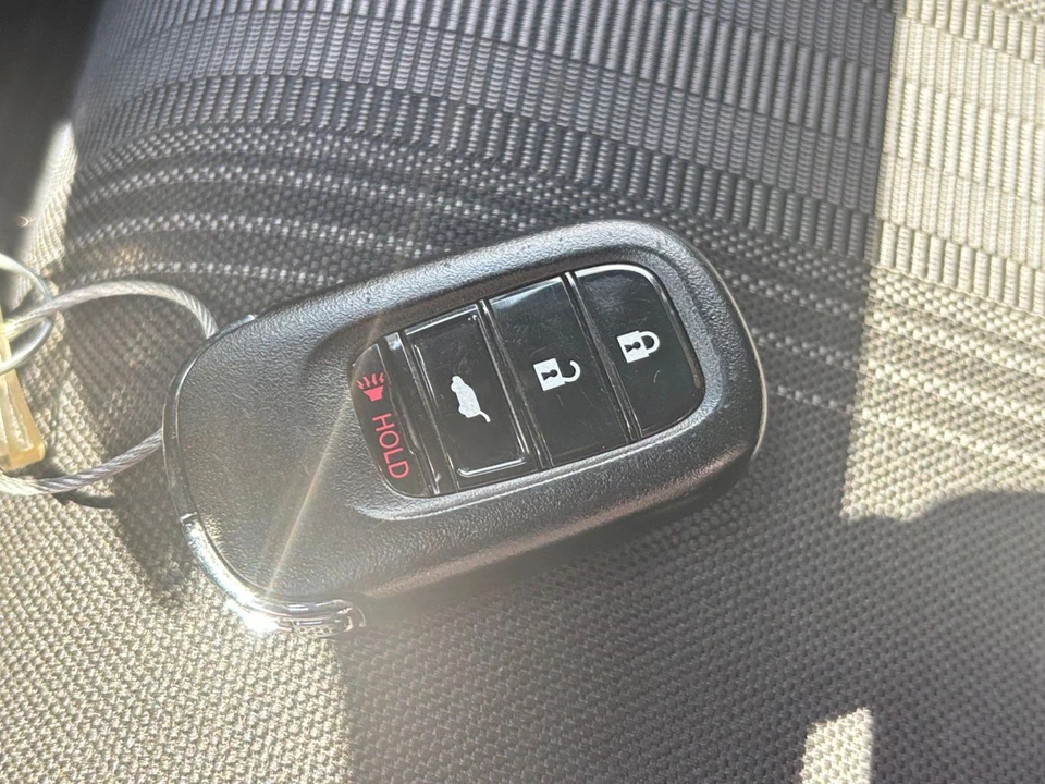 2024 Honda Civic 11th Gen - Image 23 of 31