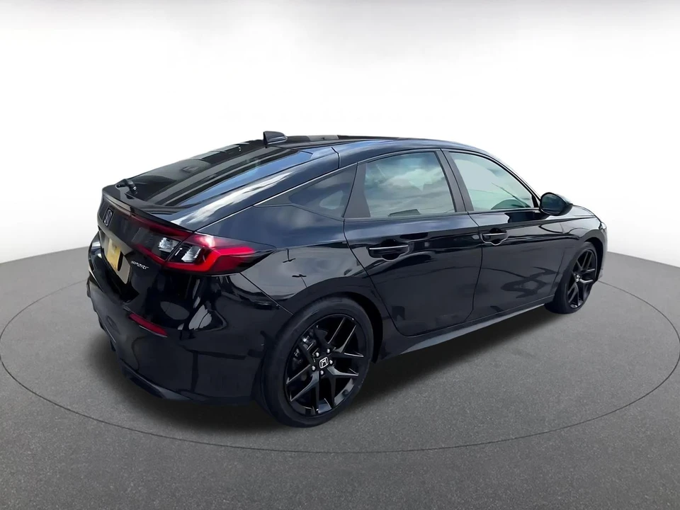 2024 Honda Civic 11th Gen - Image 16 of 31