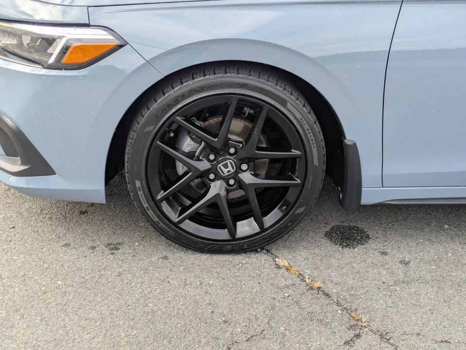 2024 Honda Civic 11th Gen - Image 11 of 21