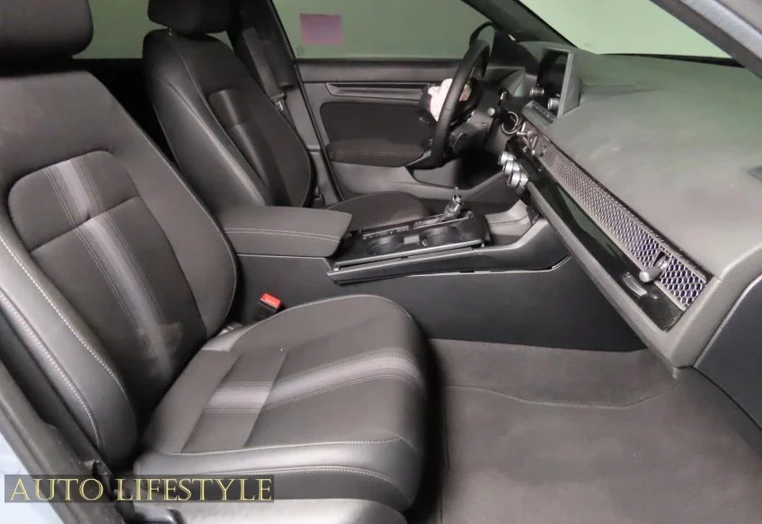 2024 Honda Civic 11th Gen - Image 20 of 31