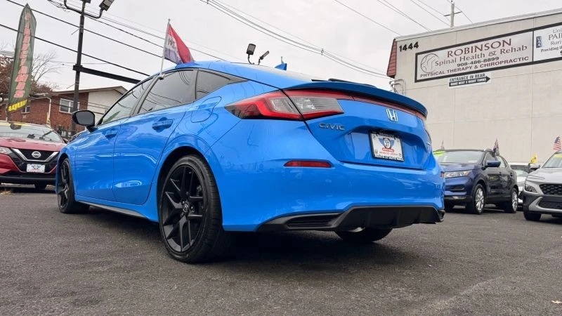 2024 Honda Civic 11th Gen - Image 10 of 12