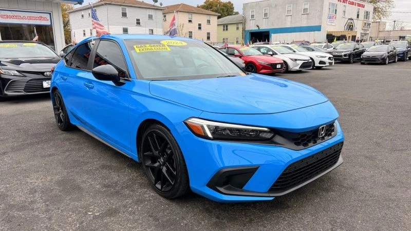 2024 Honda Civic 11th Gen - Image 2 of 12