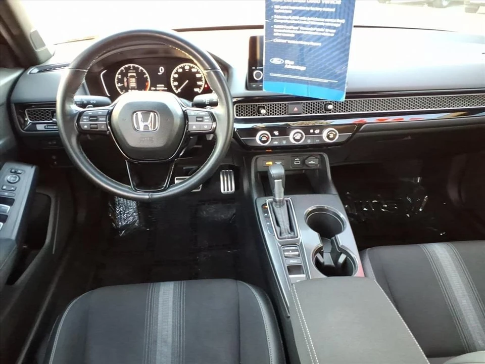 2024 Honda Civic 11th Gen - Image 9 of 21