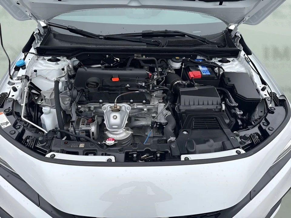 2024 Honda Civic 11th Gen - Image 26 of 31
