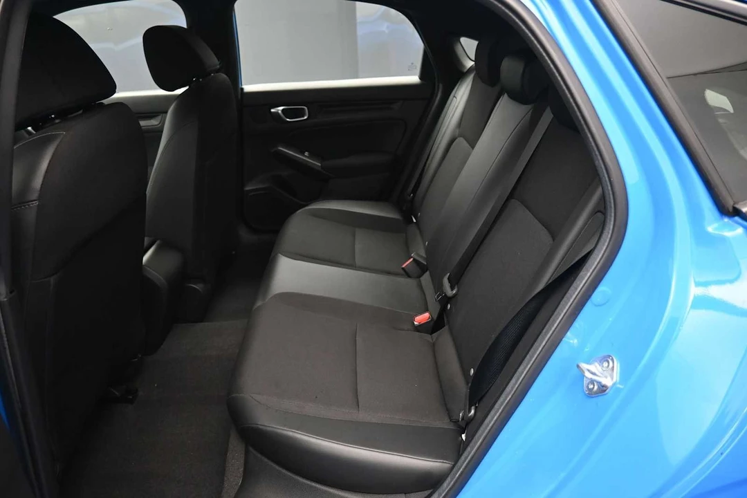 2024 Honda Civic 11th Gen - Image 19 of 31