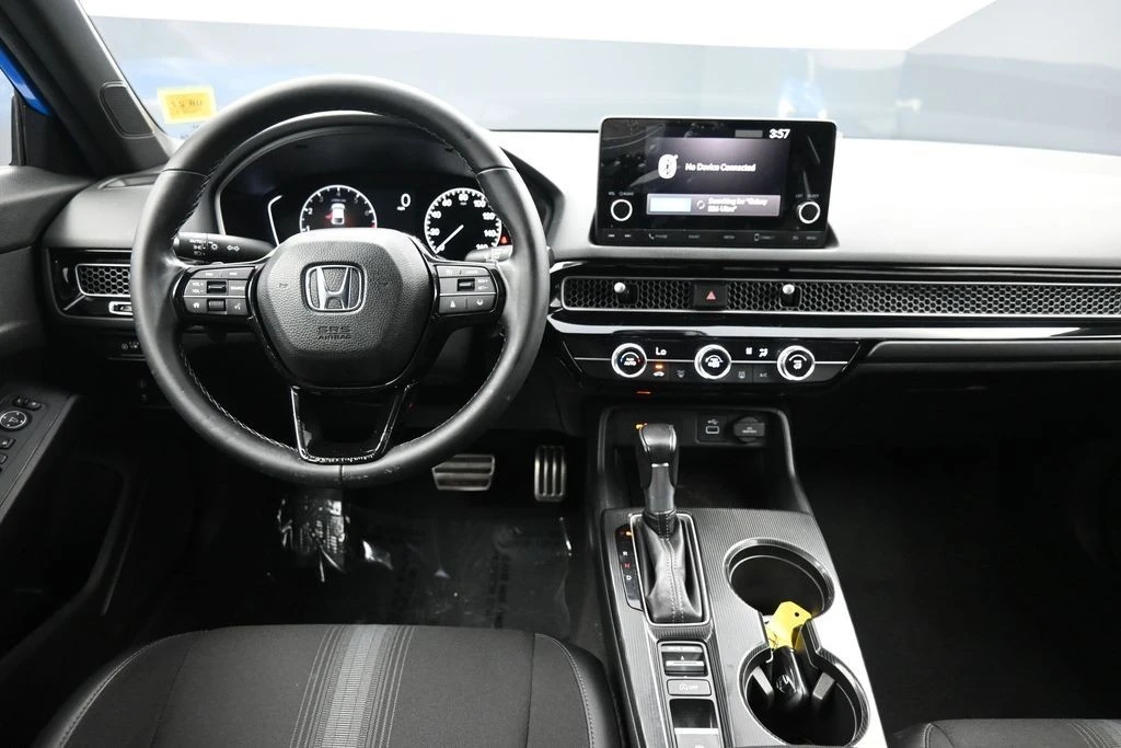 2024 Honda Civic 11th Gen - Image 19 of 31