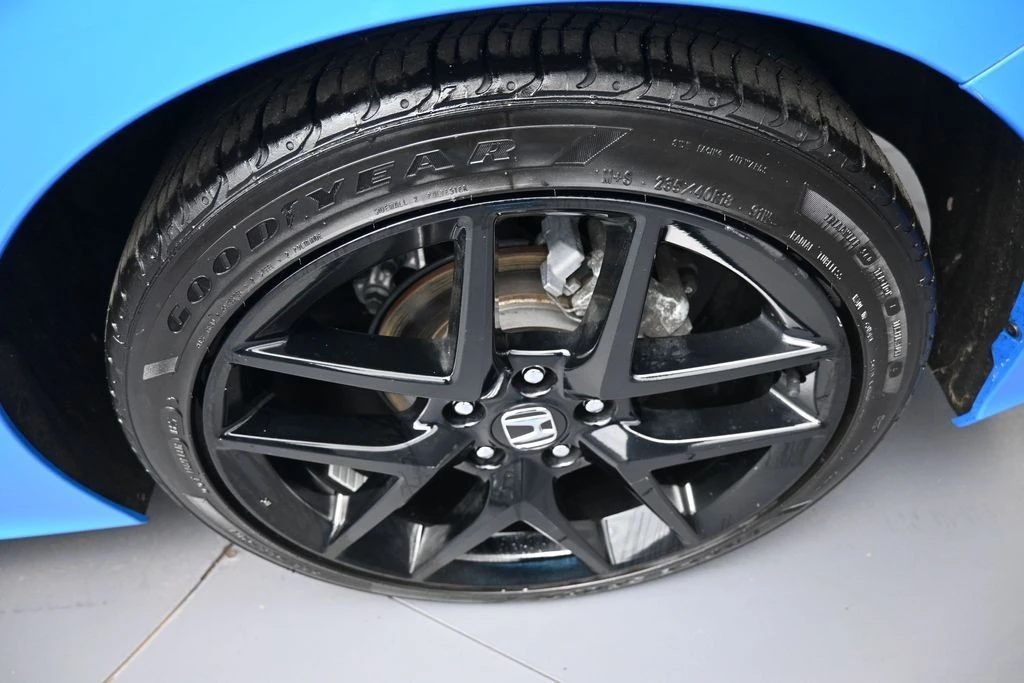 2024 Honda Civic 11th Gen - Image 15 of 31