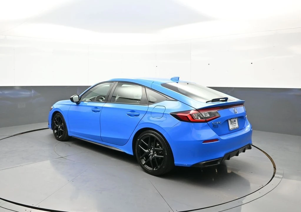 2024 Honda Civic 11th Gen - Image 8 of 31