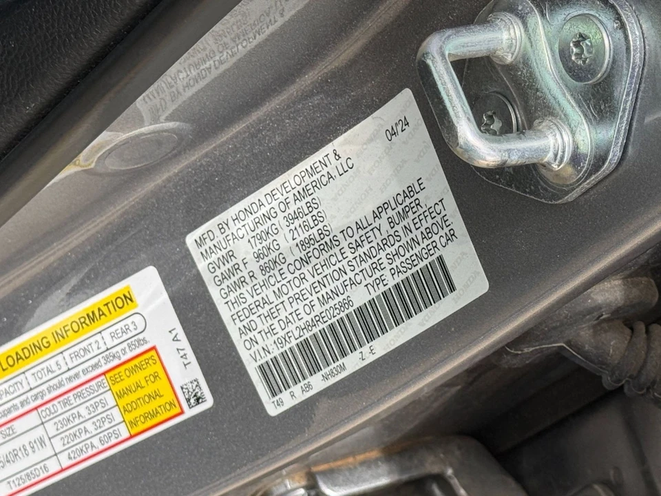 2024 Honda Civic 11th Gen - Image 31 of 31