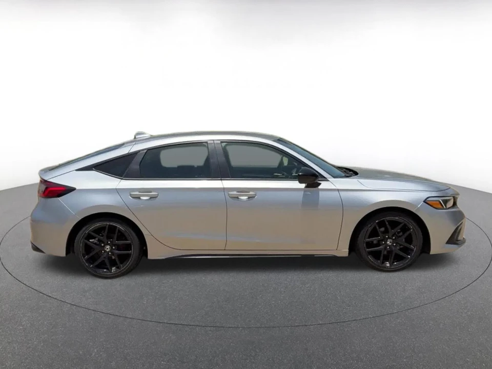 2024 Honda Civic 11th Gen - Image 18 of 31