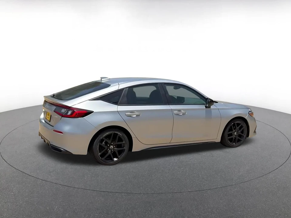 2024 Honda Civic 11th Gen - Image 17 of 31