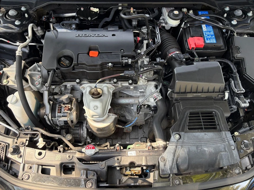 2024 Honda Civic 11th Gen - Image 28 of 31