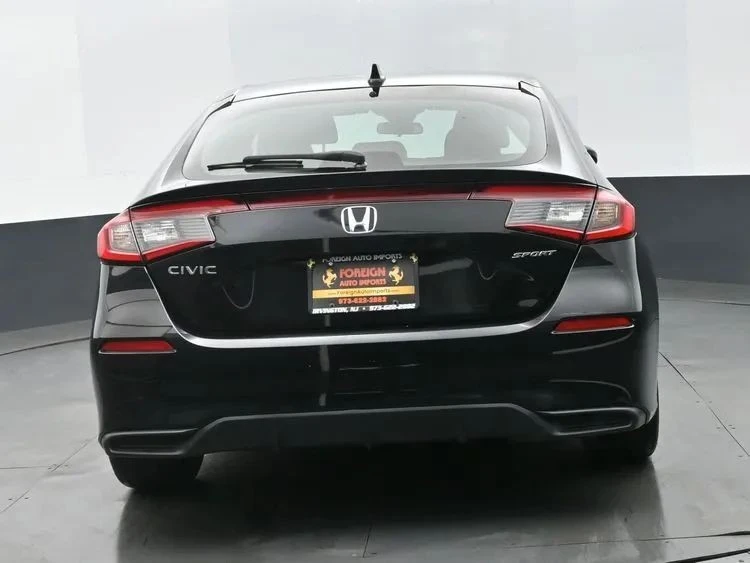 2024 Honda Civic 11th Gen - Image 8 of 12