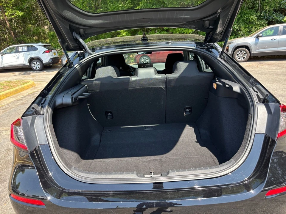 2024 Honda Civic 11th Gen - Image 27 of 31