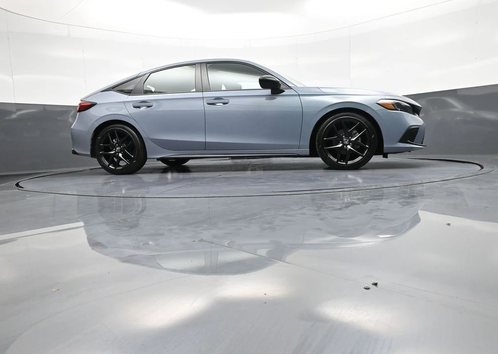 2024 Honda Civic 11th Gen - Image 27 of 31
