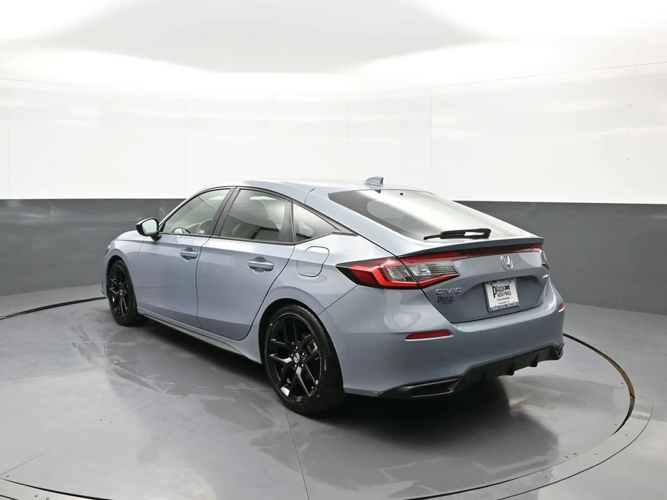 2024 Honda Civic 11th Gen - Image 8 of 31