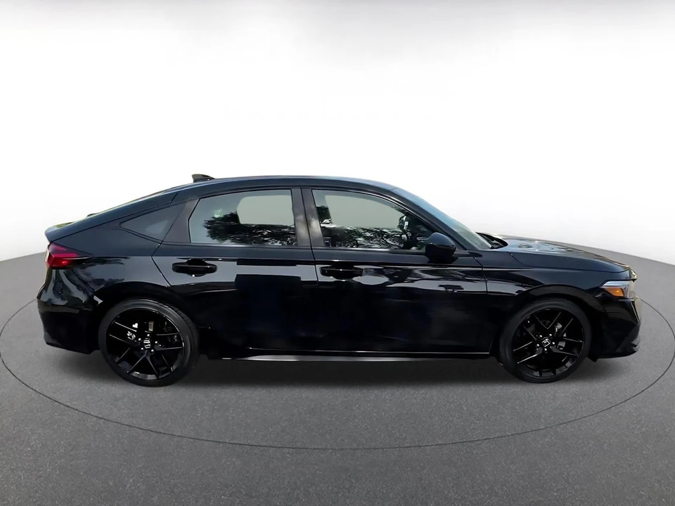 2024 Honda Civic 11th Gen - Image 15 of 31