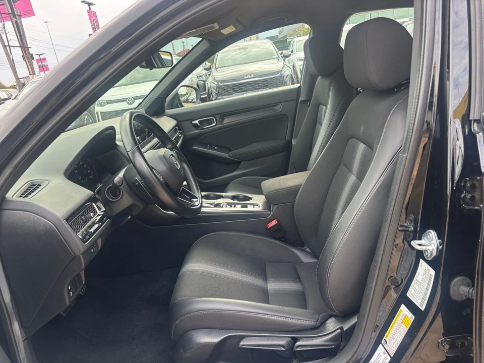 2024 Honda Civic 11th Gen - Image 27 of 31